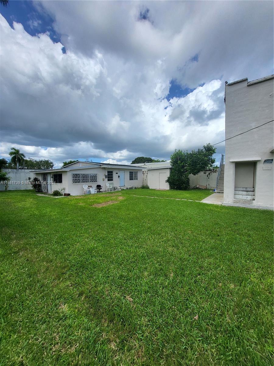 TOWN OF HOMESTEAD PROPER - Residential