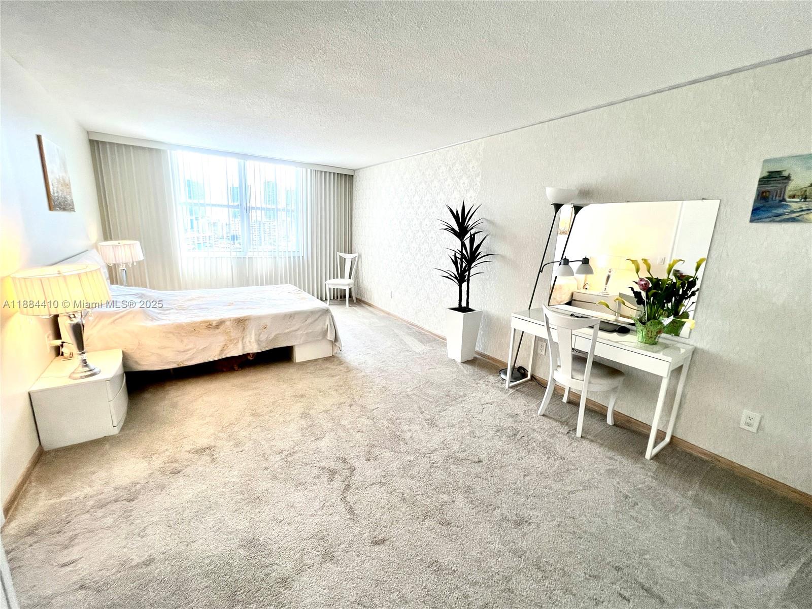 GOLDEN HORN CONDO - Residential