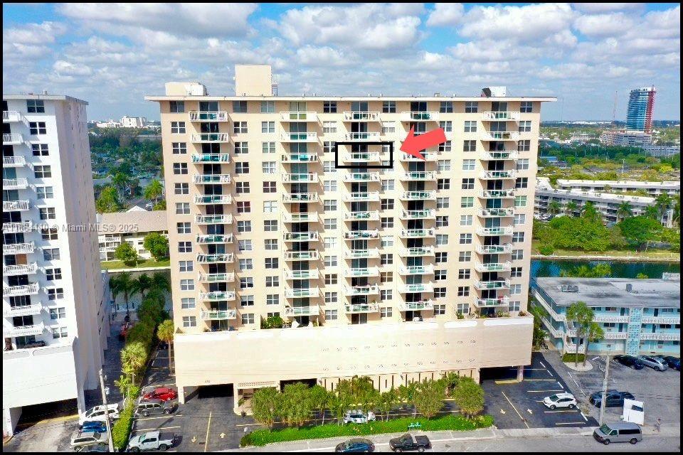 GOLDEN HORN CONDO - Residential