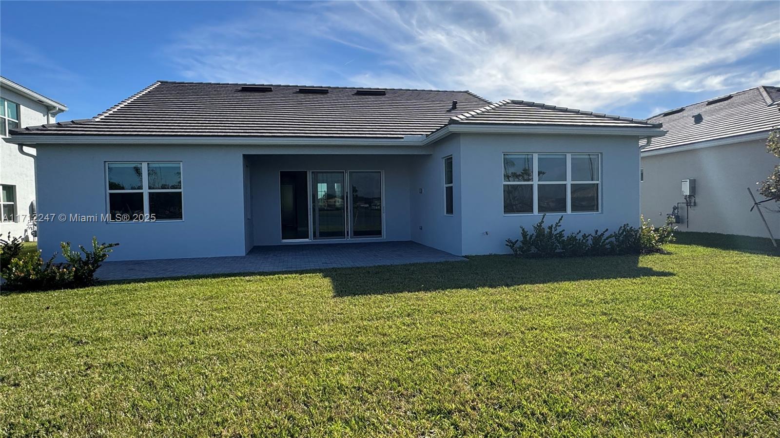 WOODLANDS OF WESTLAKE - Residential Lease