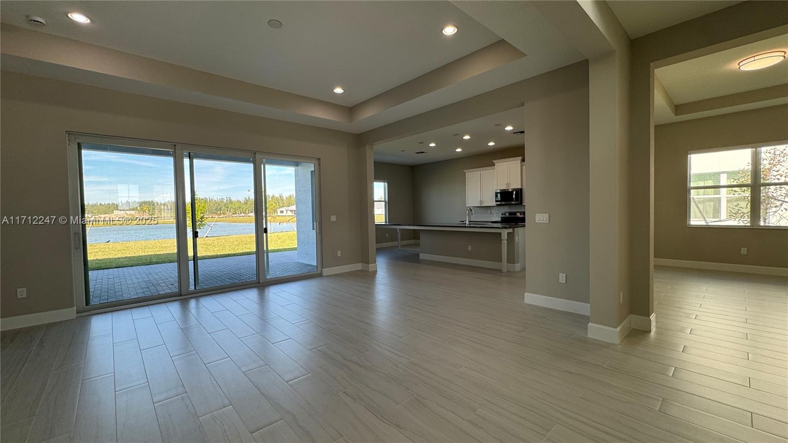 WOODLANDS OF WESTLAKE - Residential Lease