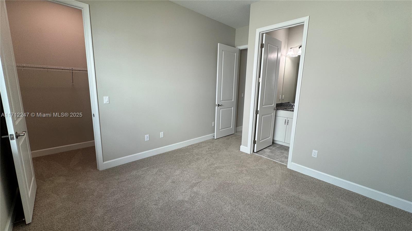 WOODLANDS OF WESTLAKE - Residential Lease