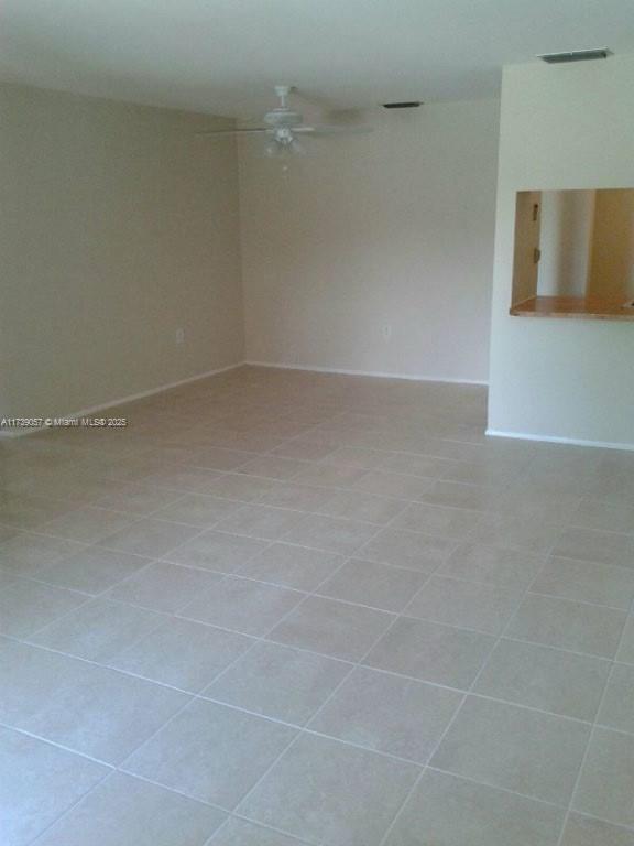 Show & Rent!! Beautiful 2x2 on the 2nd floor with washer & dryer in unit. Close to shopping, schools, house of worship and public transportation. Agents, to submit offer please first click on the link located in broker remarks and fill out landlord’s application for desired property, there will be a $36 application fee. Once application has been submitted email listing agent contract to lease, pay stubs and LEGIBLE COPY OF TENANTS ID. INCOMPLETE OFFERS WILL NOT BE REVIEWED!