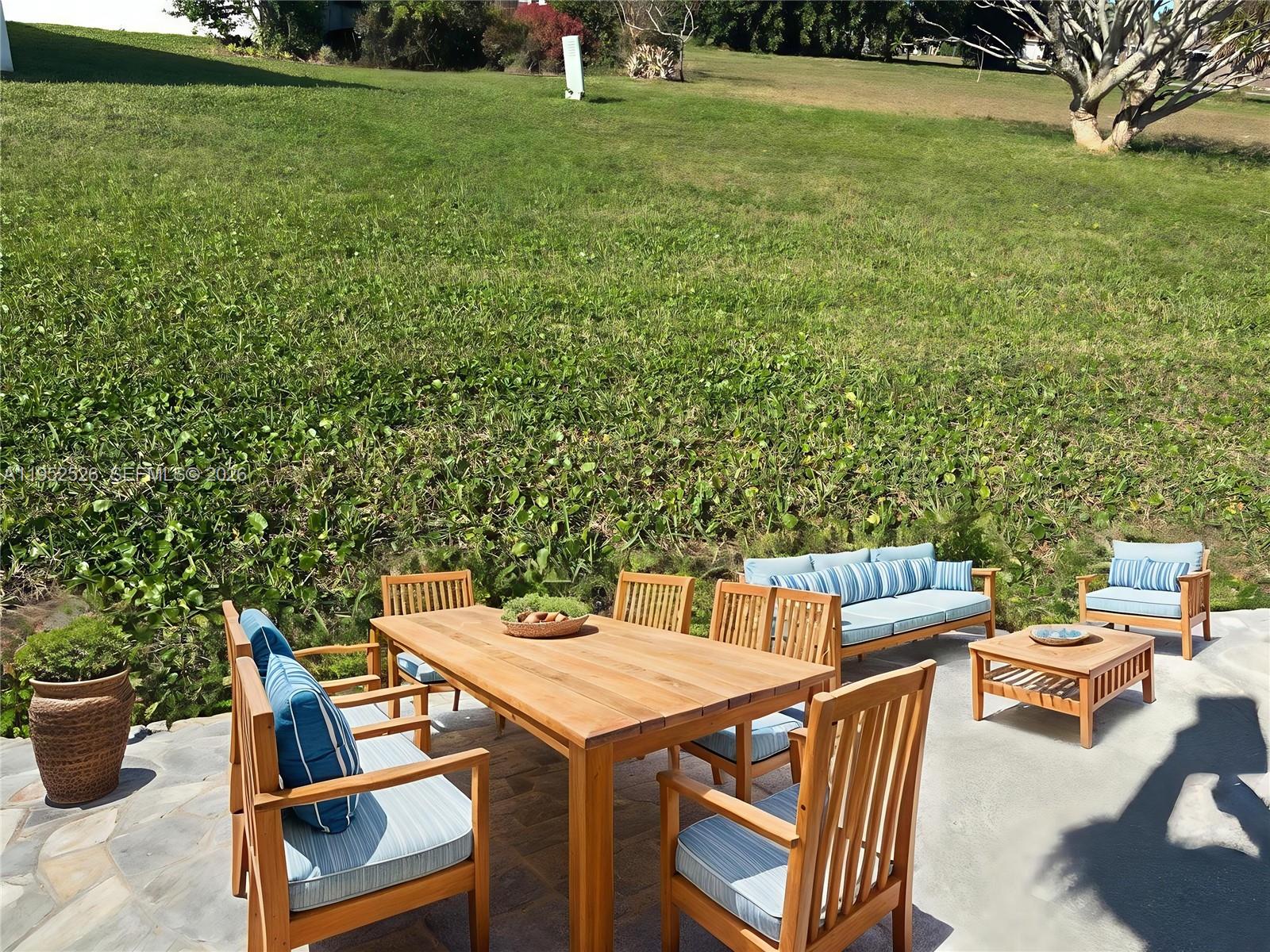 PALM BEACH LEISUREVILLE R - Residential