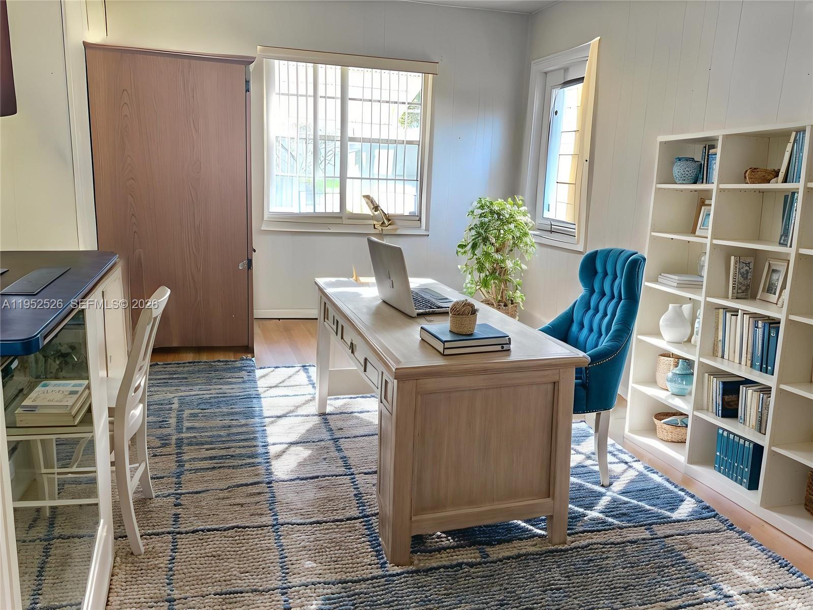 PALM BEACH LEISUREVILLE R - Residential