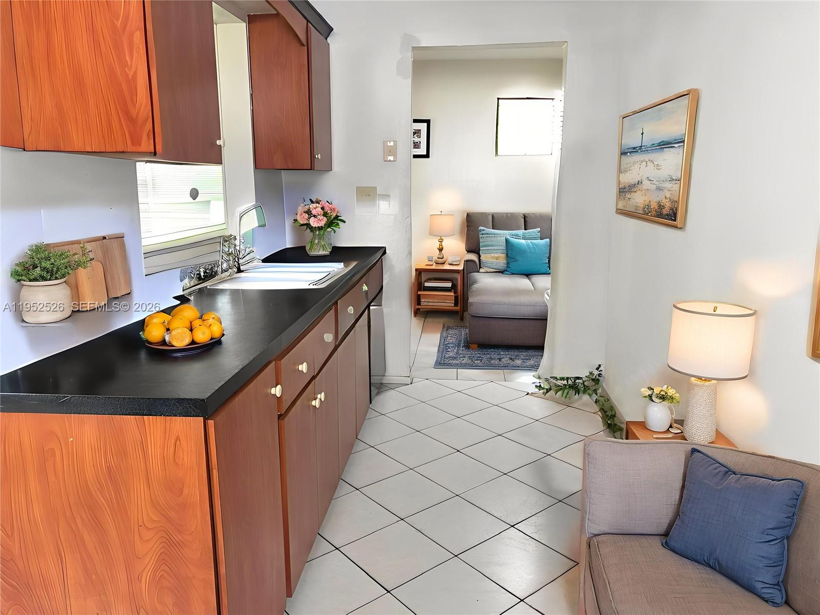 PALM BEACH LEISUREVILLE R - Residential