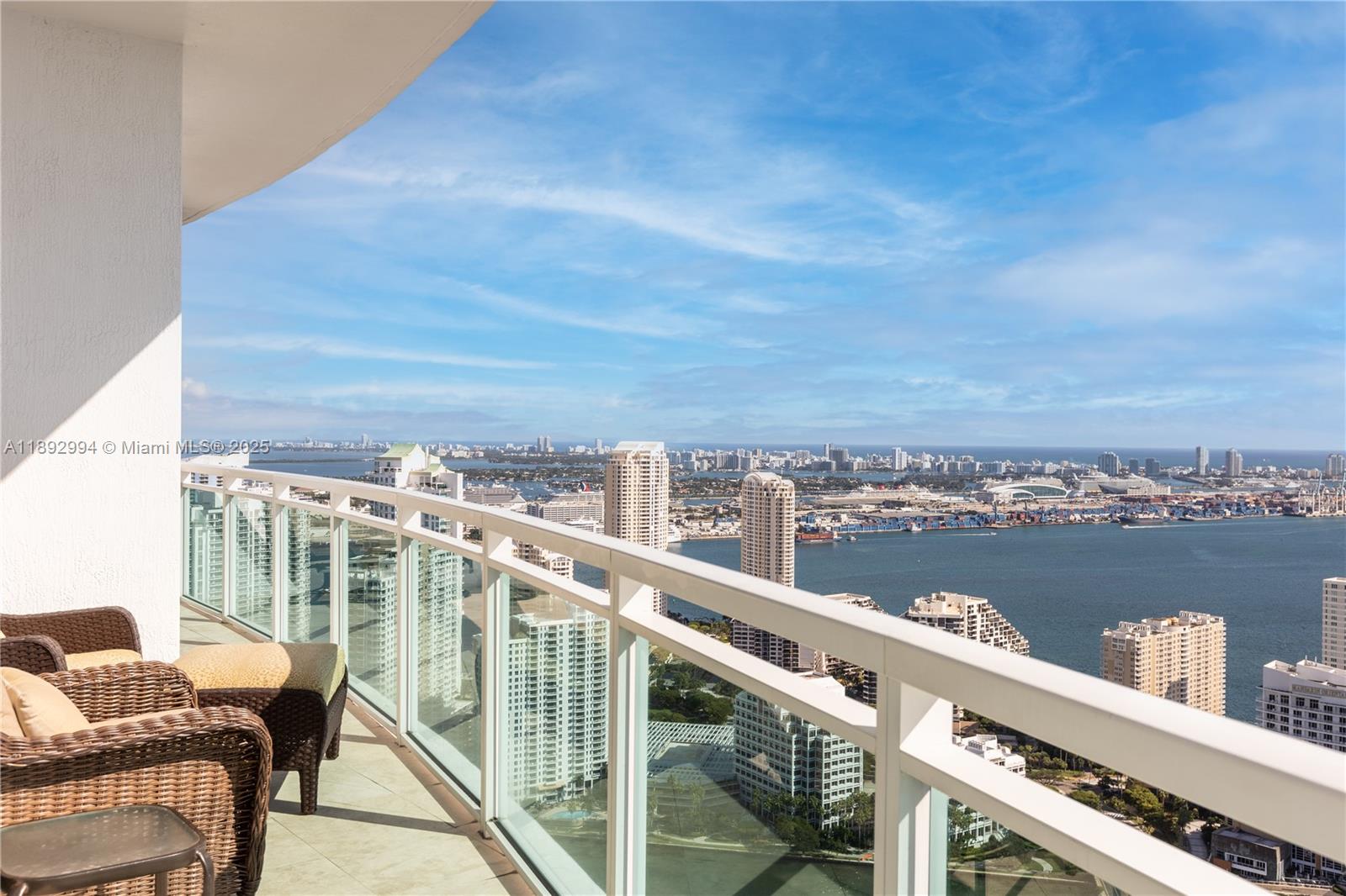 THE PLAZA 851 BRICKELL CO - Residential