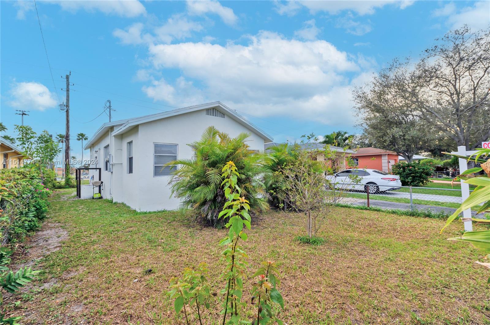 Property for Sale at 2344 Hope St St, Hollywood, Broward County, Florida - Bedrooms: 3 
Bathrooms: 2  - $379,000
