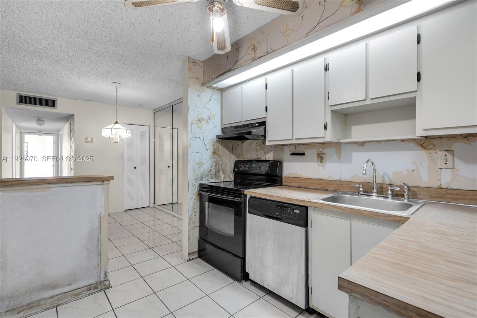 CARMEL AT CALIF CLUB COND - Residential