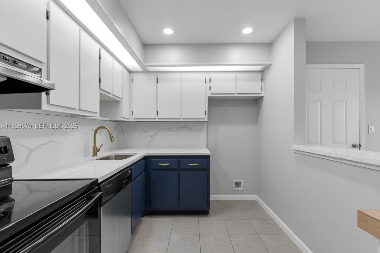 CARMEL AT CALIF CLUB COND - Residential