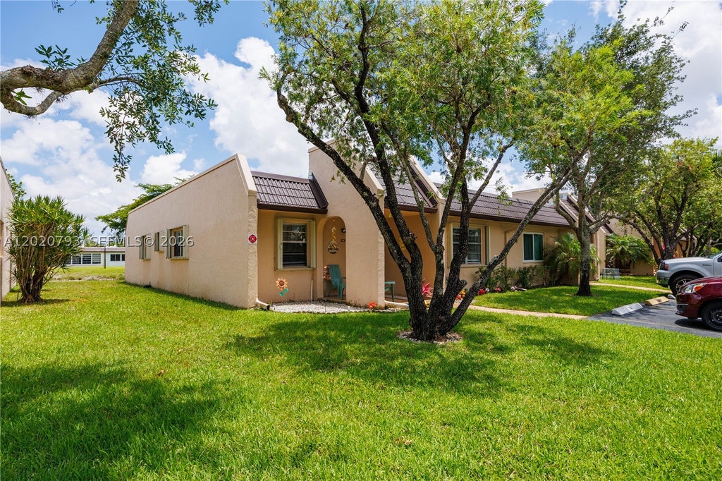 Photo of 108 Lake Terry Dr #108, West Palm Beach, FL 33411 (MLS # A12020793)