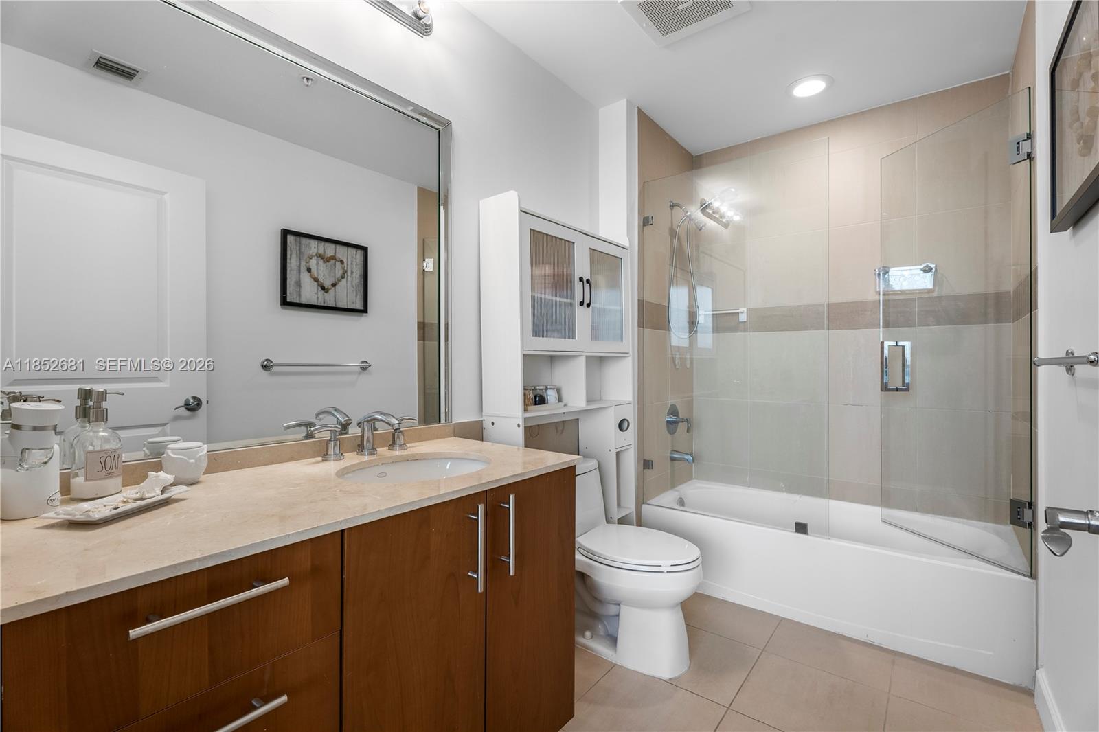 OCEAN MARINE YACHT CLUB C - Residential