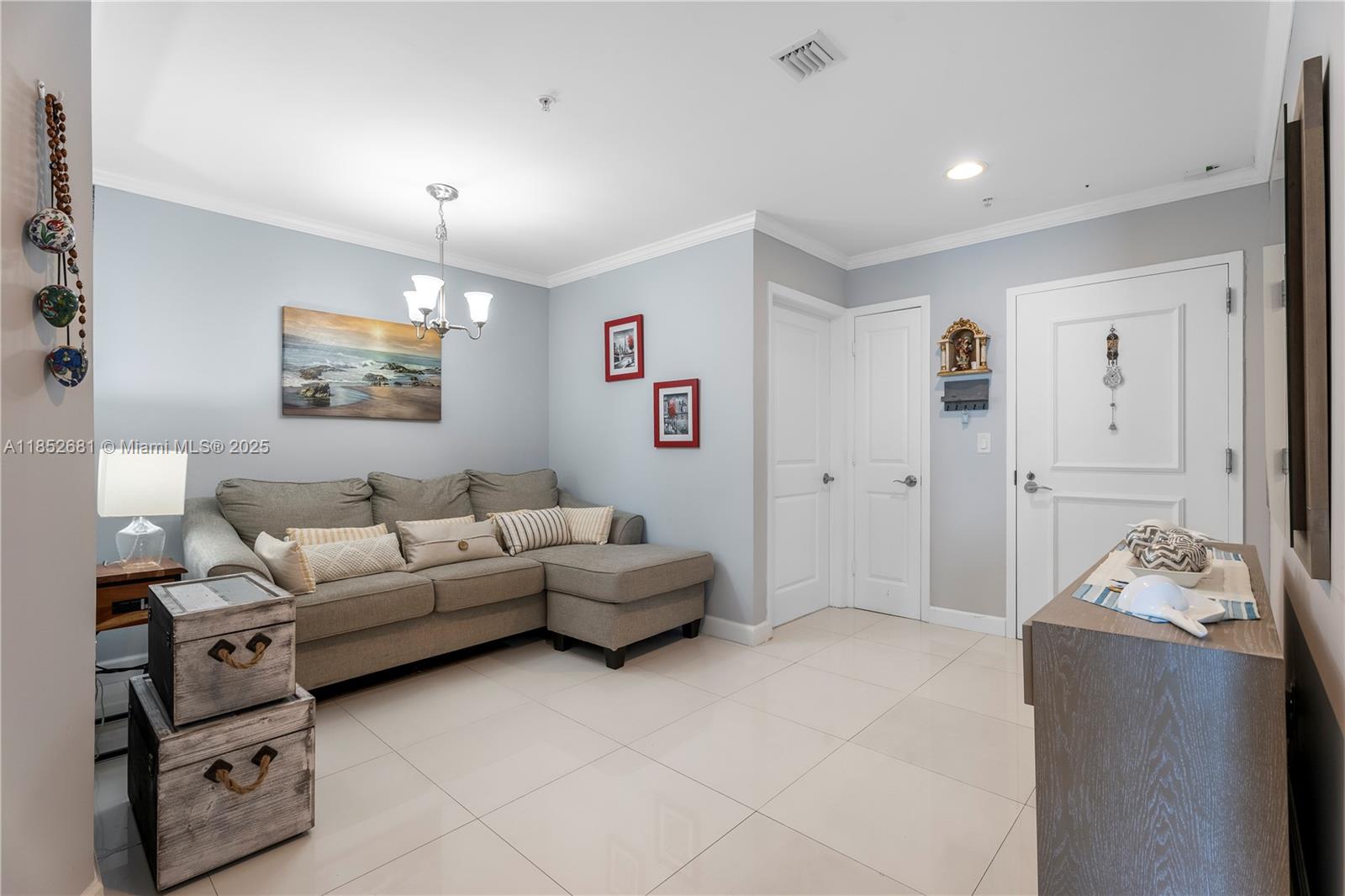 OCEAN MARINE YACHT CLUB C - Residential