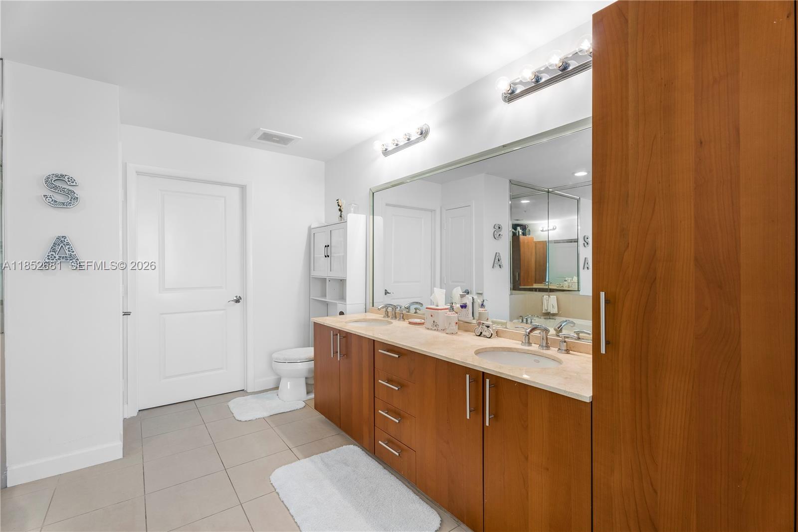 OCEAN MARINE YACHT CLUB C - Residential