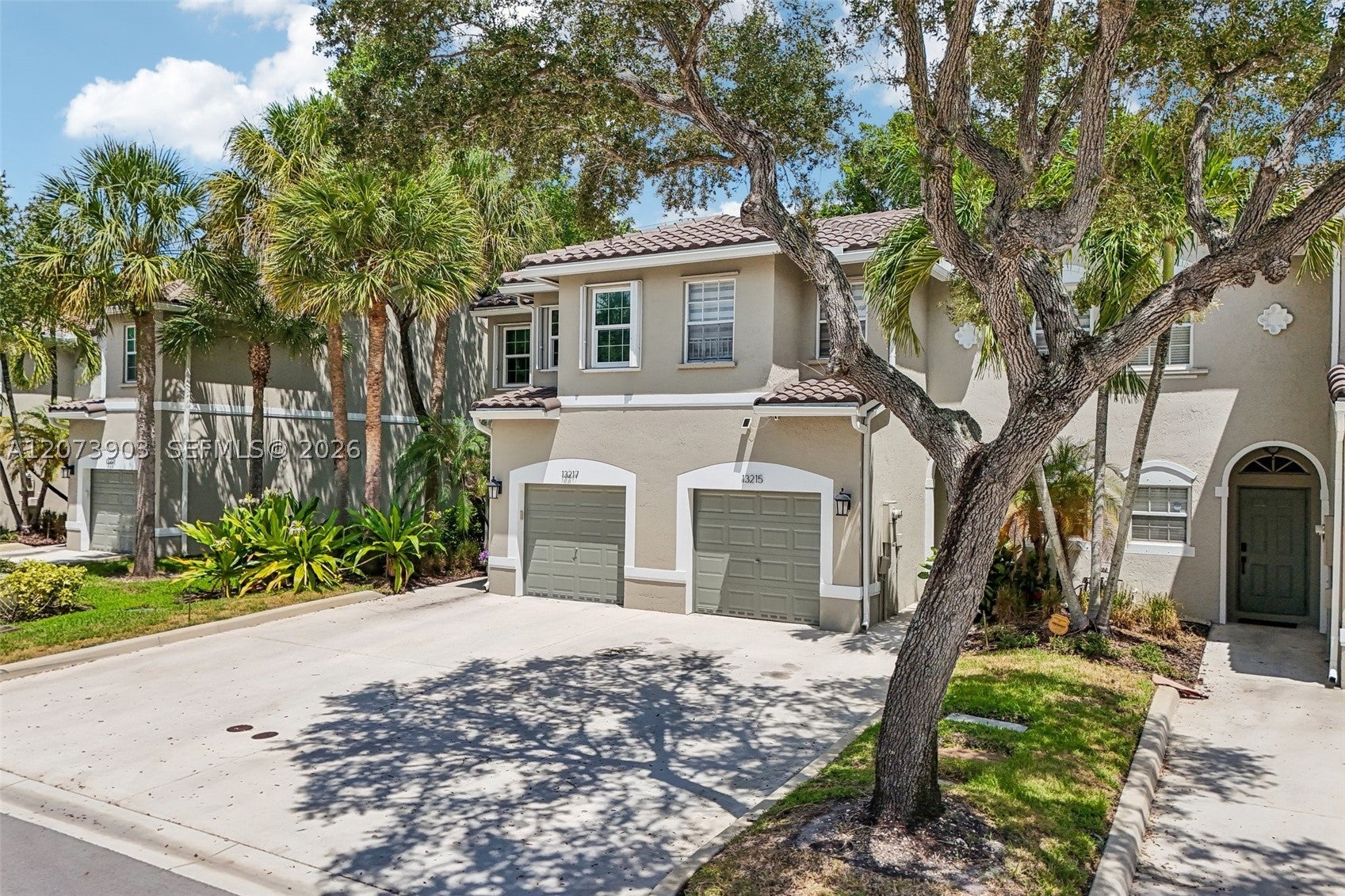 13215 NW 7th Dr, Plantation FL 33325