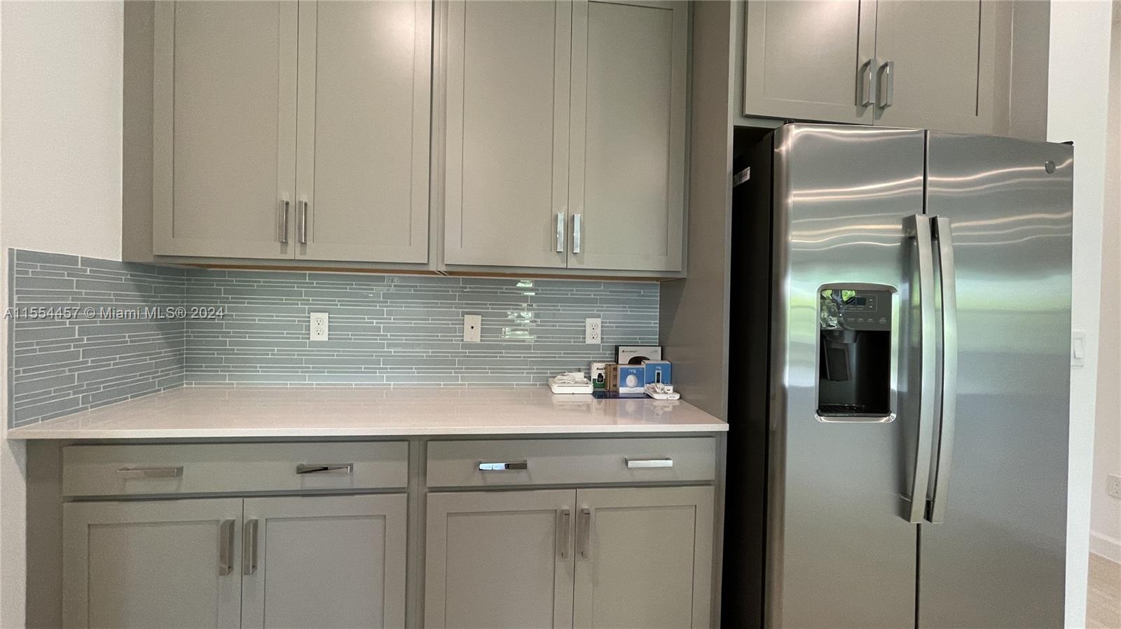CRESTWOOD NORTH REPLAT TW - Residential