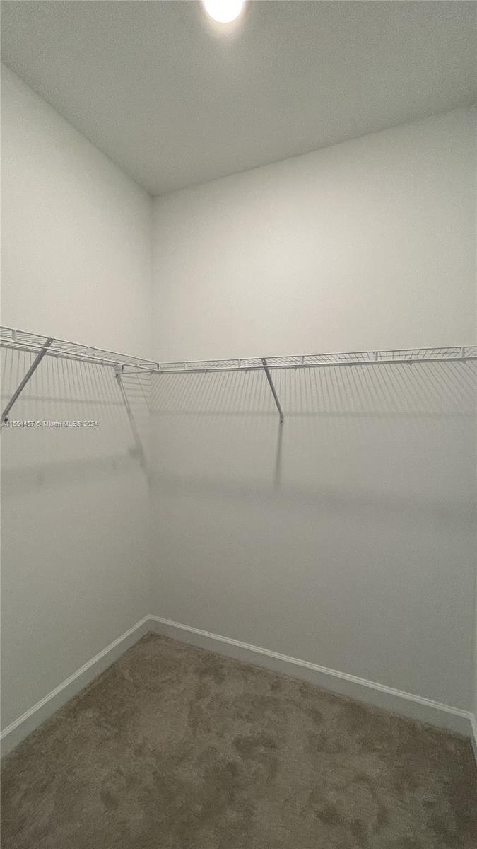 CRESTWOOD NORTH REPLAT TW - Residential