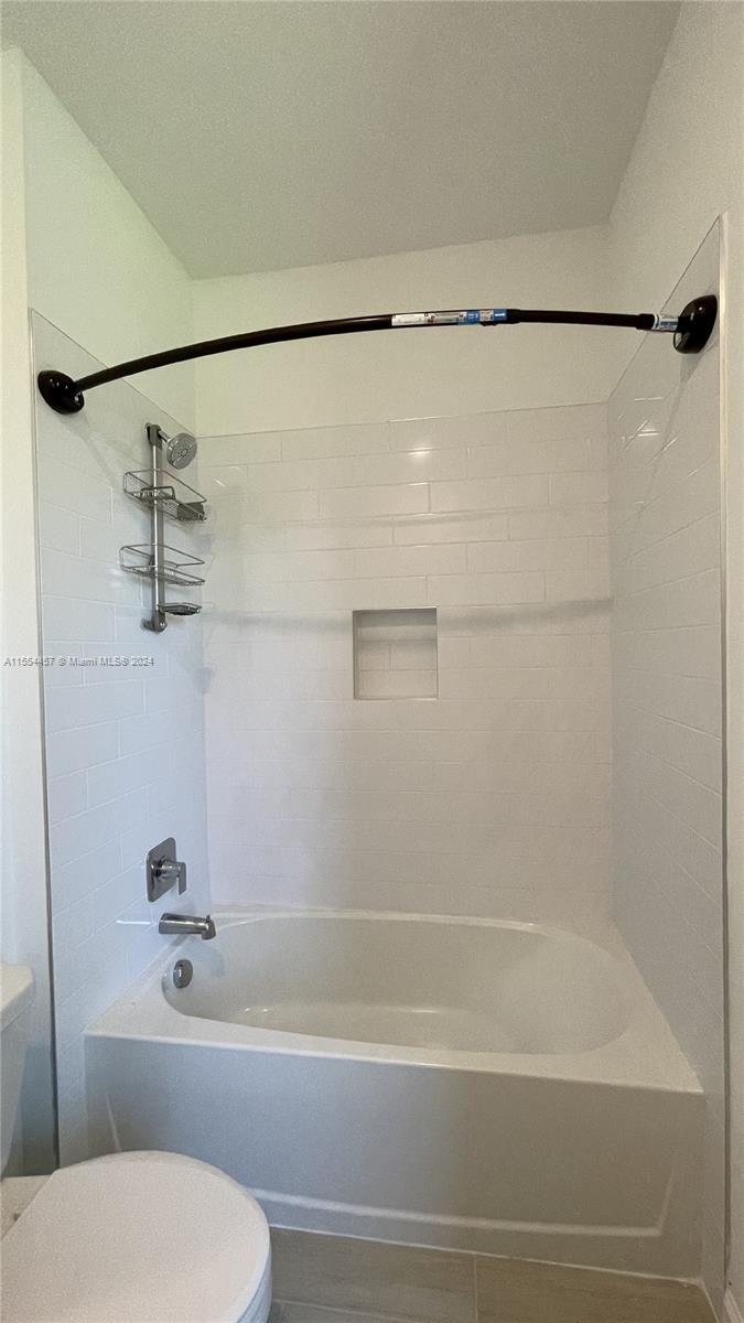 CRESTWOOD NORTH REPLAT TW - Residential