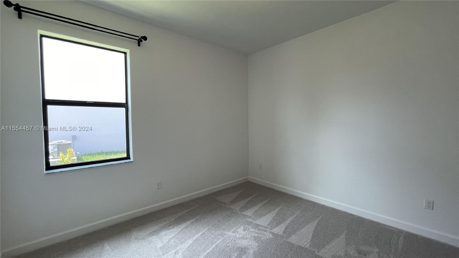 CRESTWOOD NORTH REPLAT TW - Residential