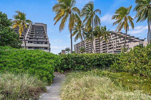 A home in Key Biscayne