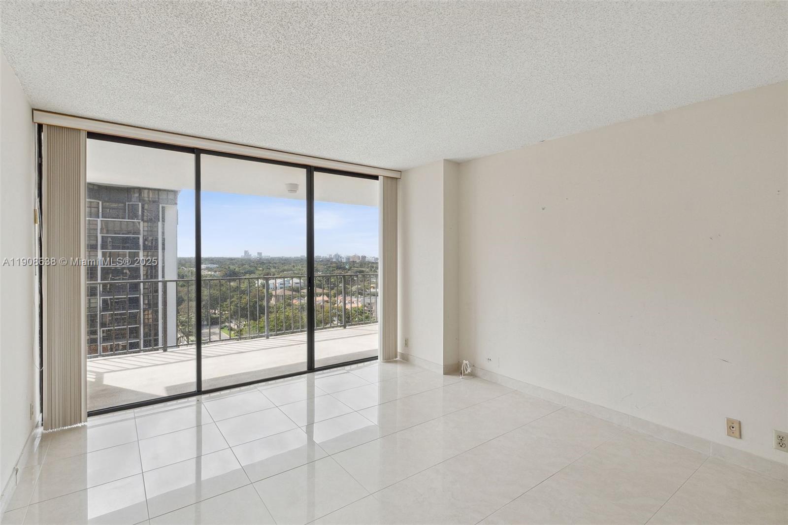 BRICKELL PLACE CONDO - Residential