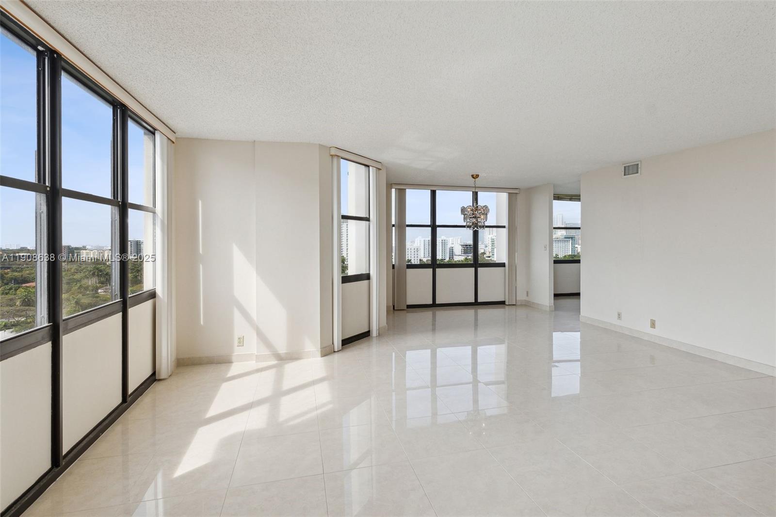 BRICKELL PLACE CONDO - Residential