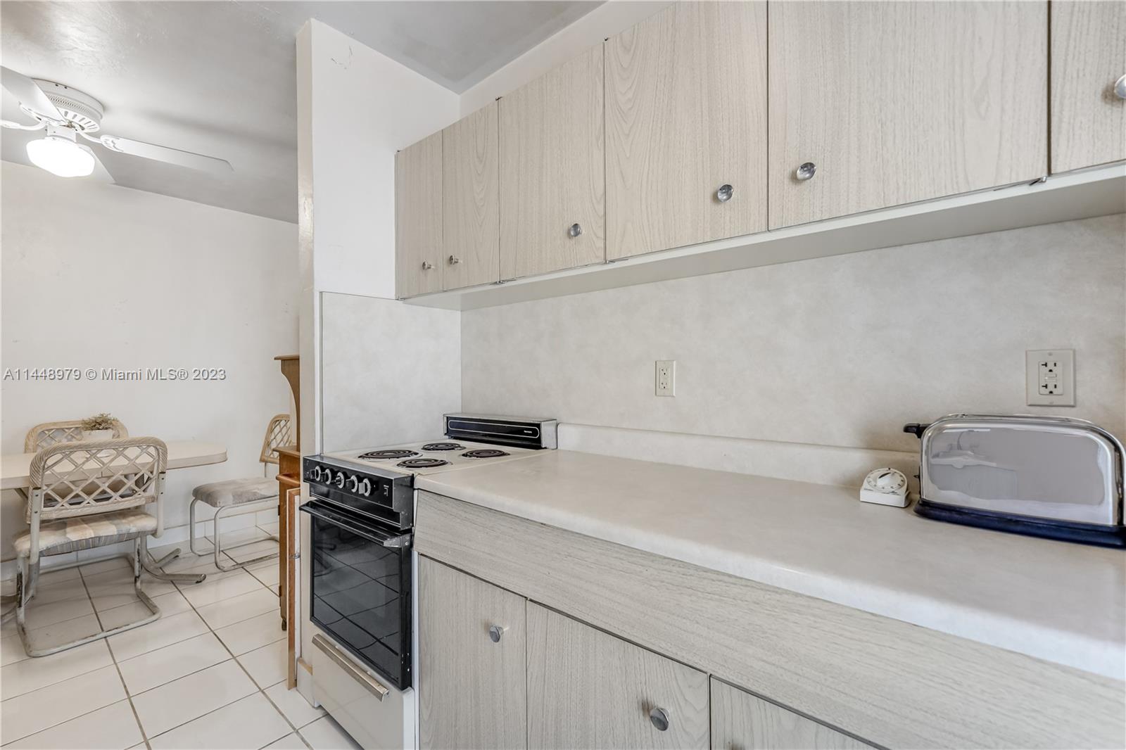 OCEAN BEACH FLA SUB - Residential