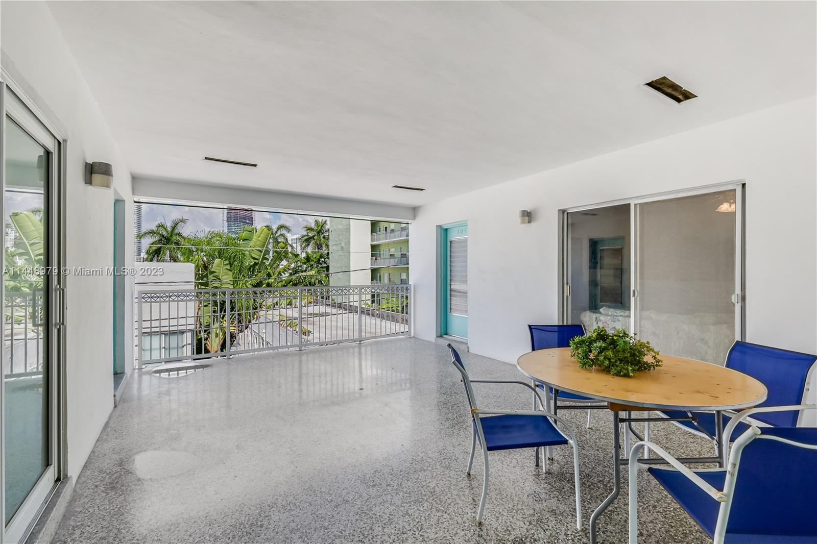 Property for Sale at 350 Collins Ave 307, Miami Beach, Miami-Dade County, Florida - Bedrooms: 1 
Bathrooms: 1  - $229,000