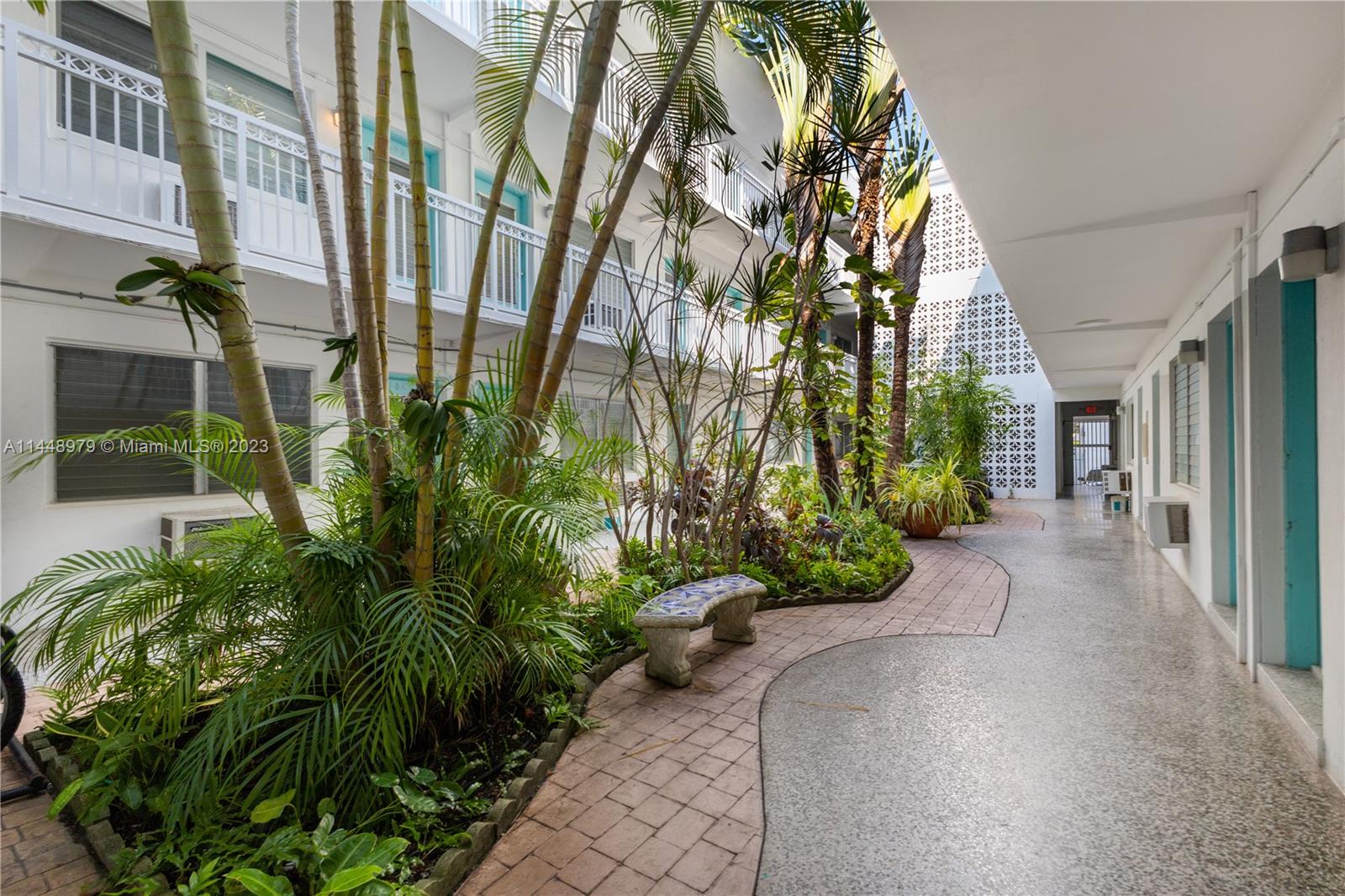 OCEAN BEACH FLA SUB - Residential