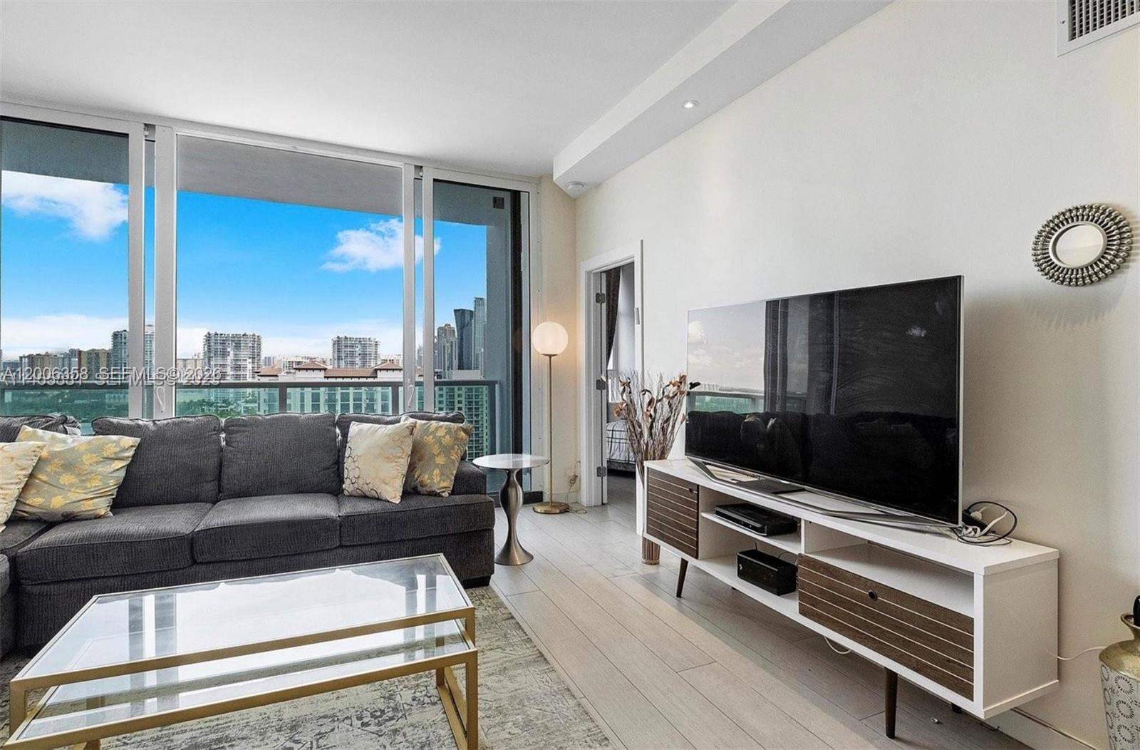 ARLEN HOUSE EAST CONDO - Residential