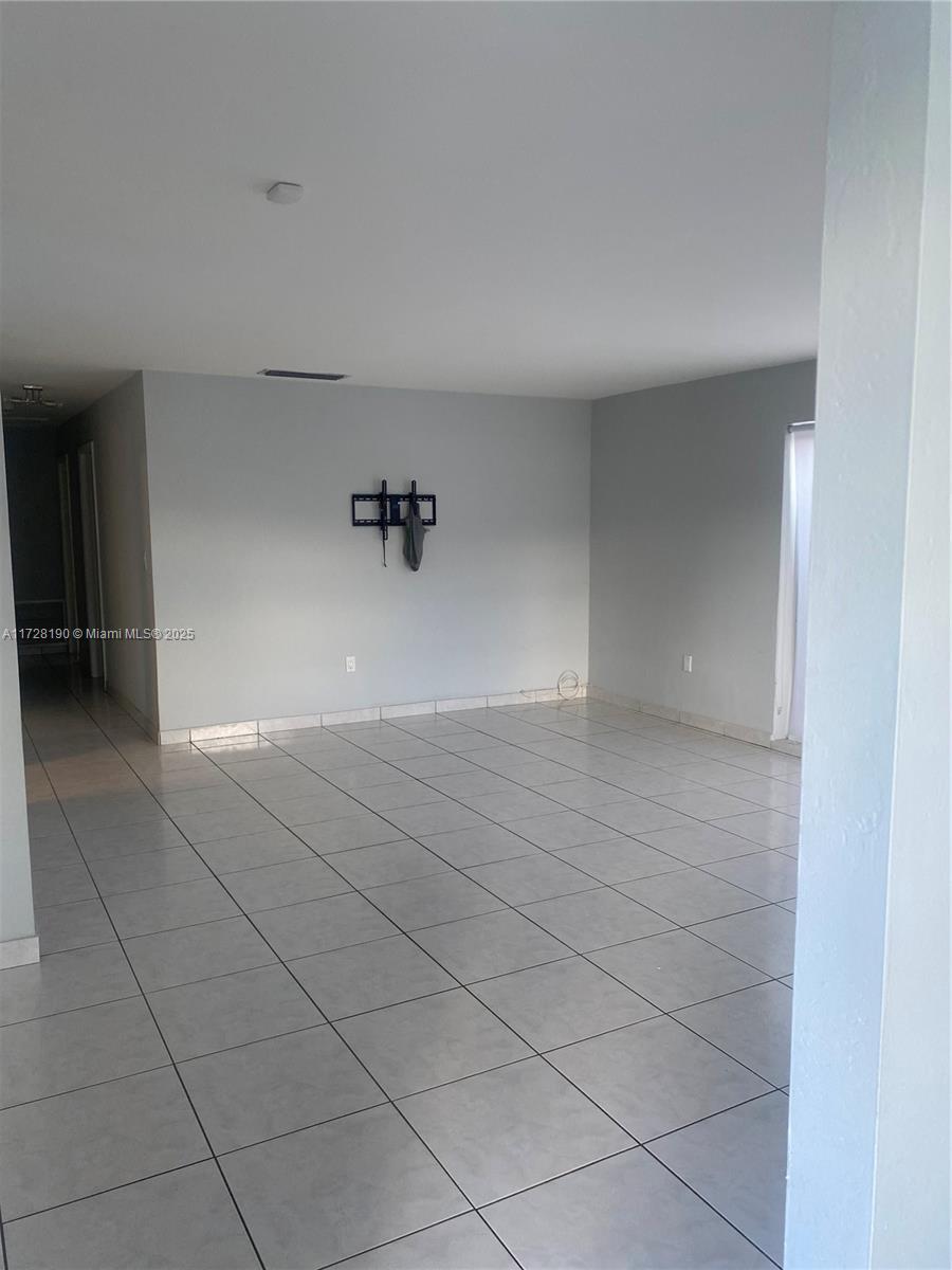 WINONA PARK 1ST ADDN - Residential Lease