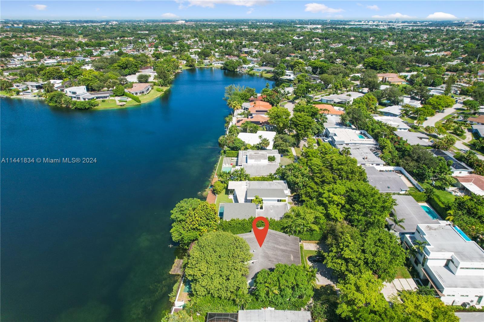 SKY LAKE - Residential