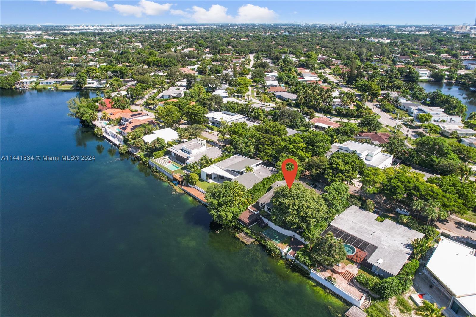 SKY LAKE - Residential