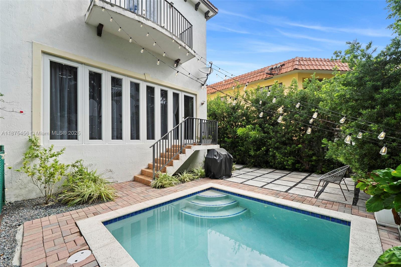 CORNER VIEW TOWNHOMES AT - Residential Lease