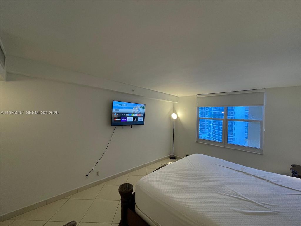 Photo of 2501 S Ocean Dr #1118, Hollywood, FL 33019 (MLS # A11975067)