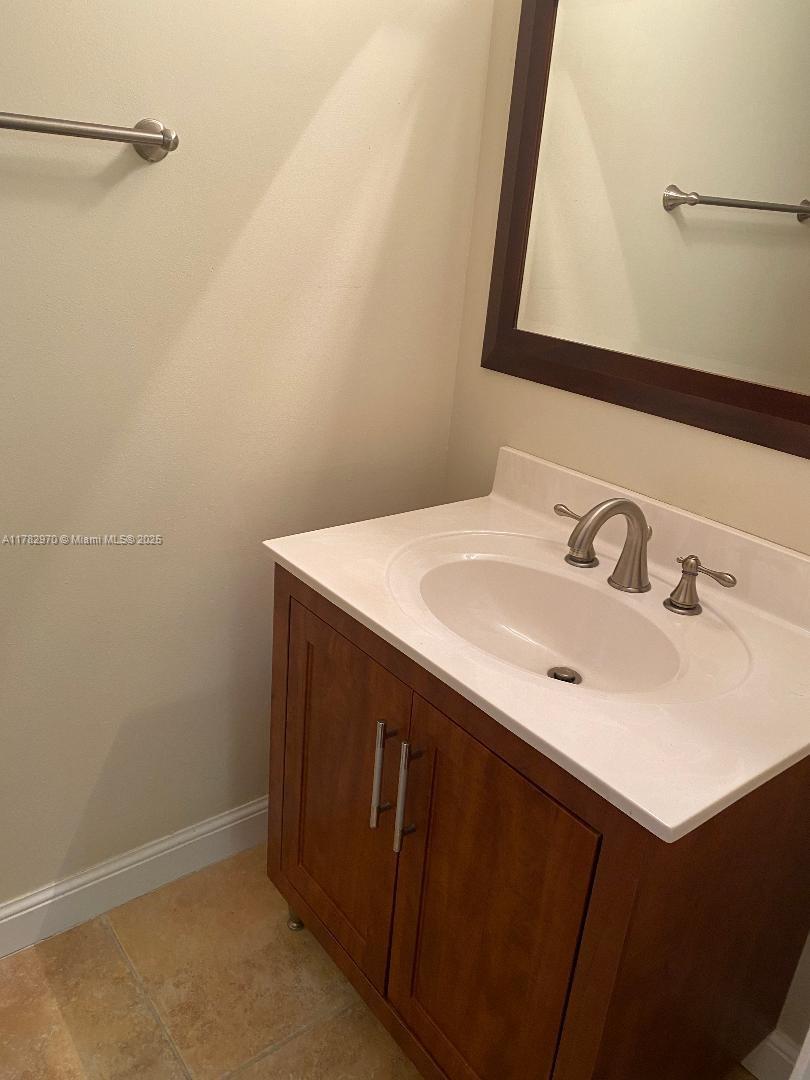 OLYMPUS CONDO PHASE - Residential