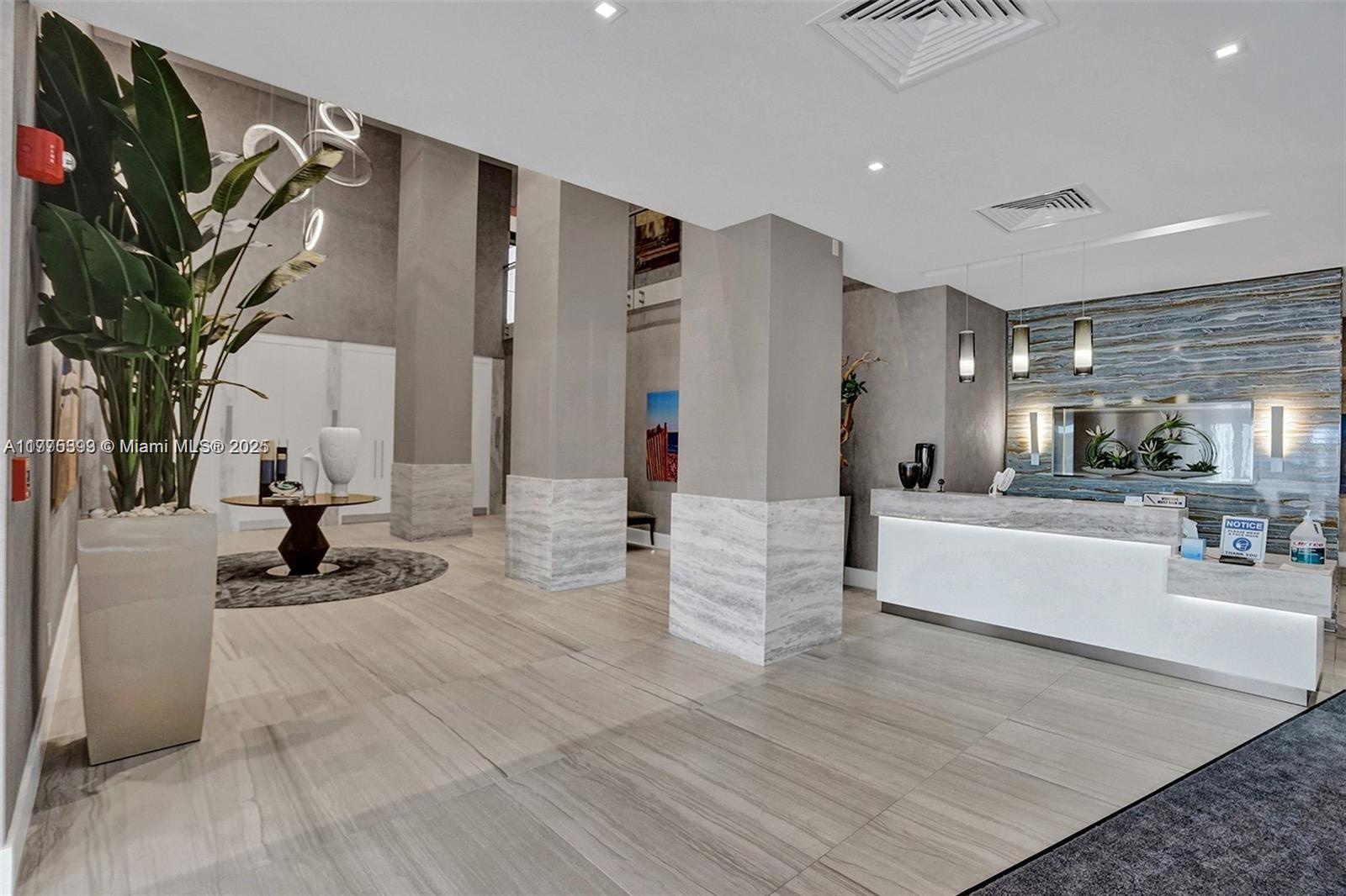 CATANIA CONDO - Residential