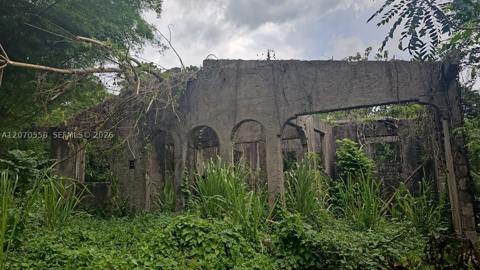 00 FORT GEORGE, SAINT MARY, JAMAICA