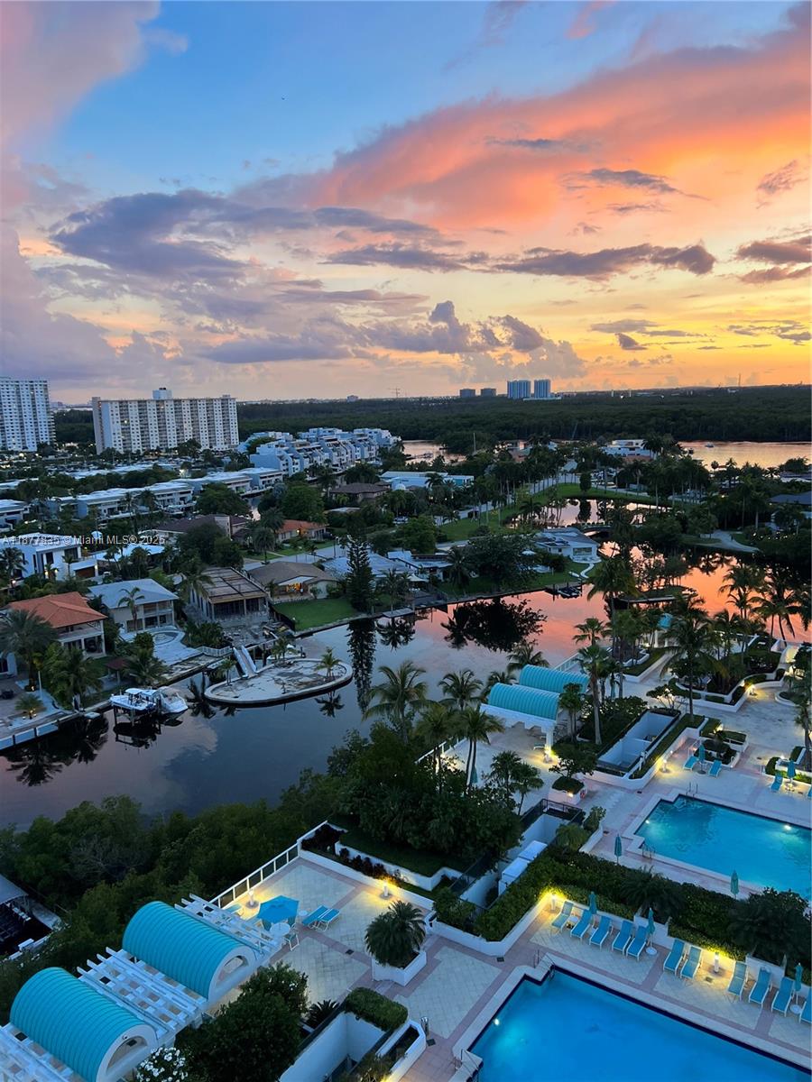 OCEANIA IV CONDO - Residential