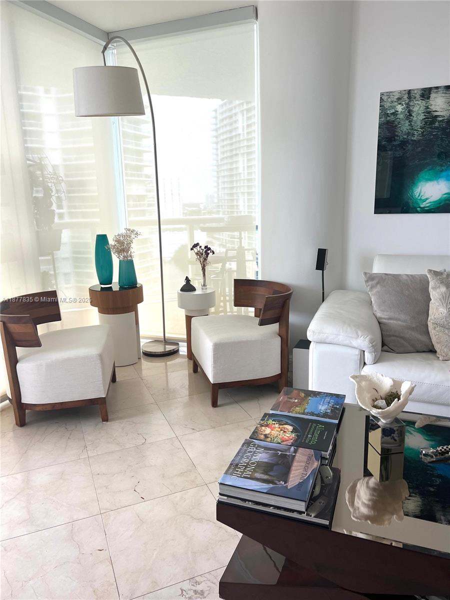 OCEANIA IV CONDO - Residential