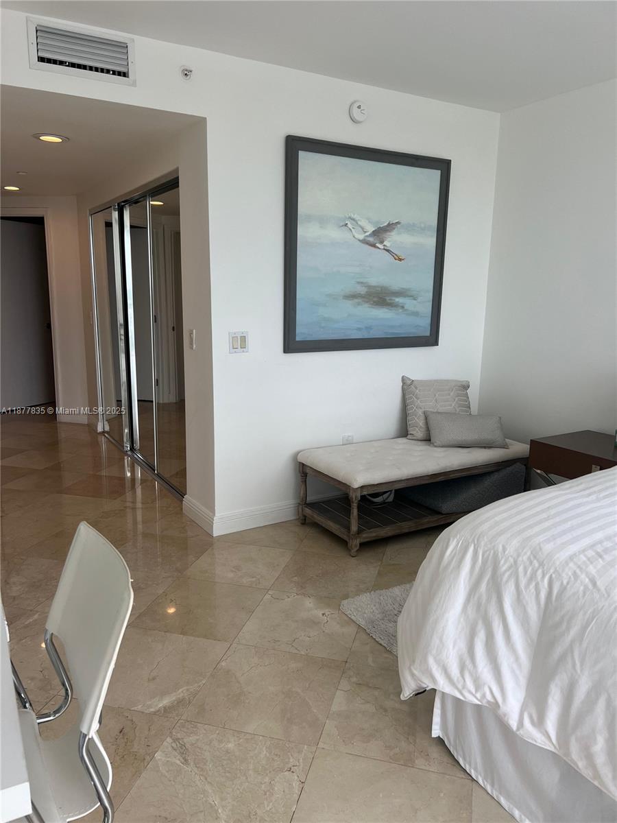 OCEANIA IV CONDO - Residential