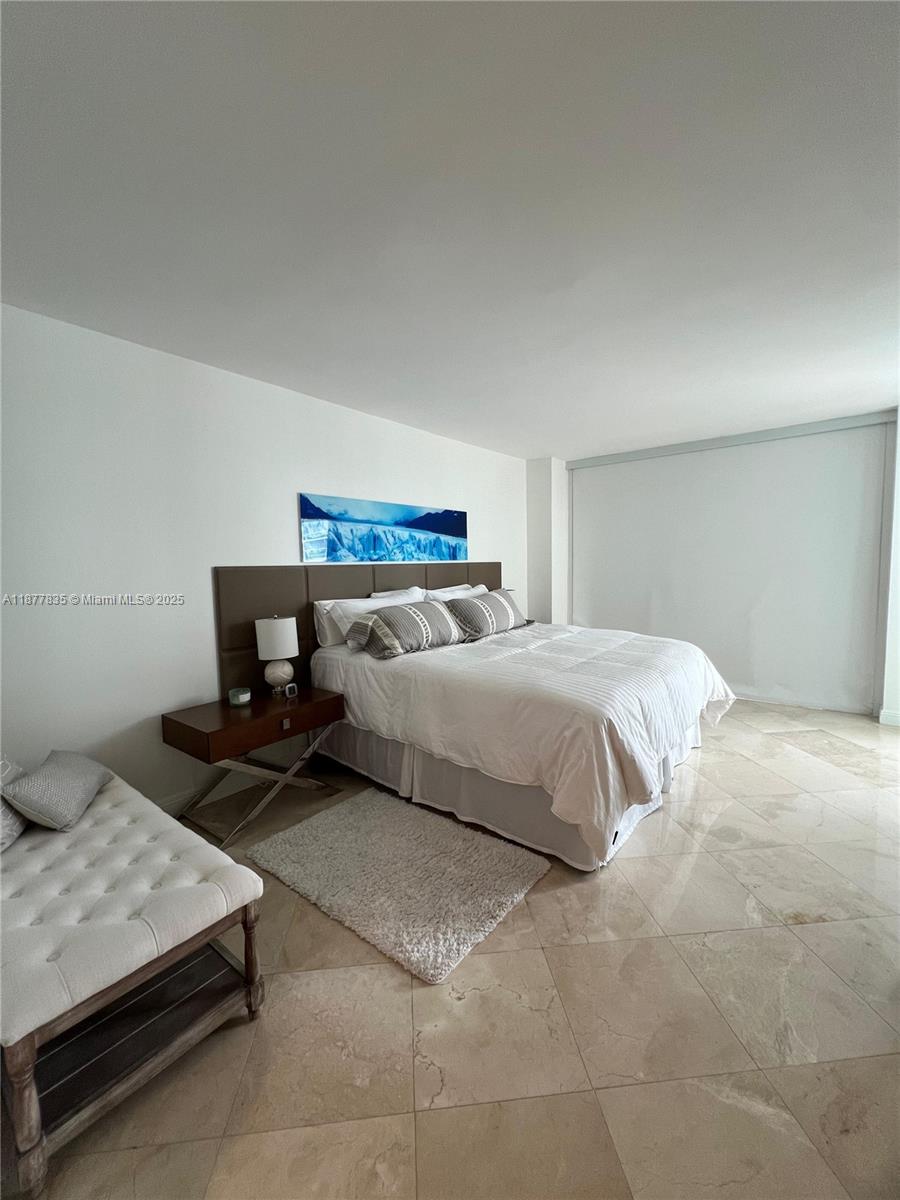 OCEANIA IV CONDO - Residential