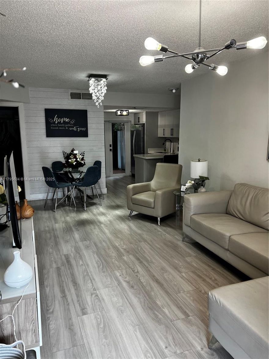 Cozy 2 Bedrooms, 2 Bathrooms plus patio Corner unit Villa in the heart of Hialeah, Patio, impact windows, and hurricane protection. Close to palmetto expressway, Westland mall, hospital and stores. 2 parking spaces in the very front of the property.