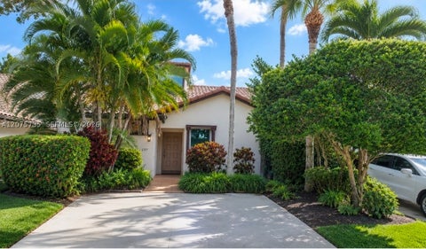 Photo of 6777 Tiburon Cir, Boca Raton, FL 33433 (MLS # A12075735)