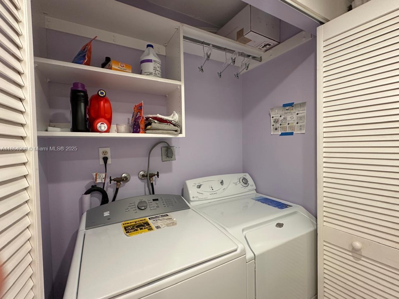 PORTUGAL TOWERS CONDO - Residential