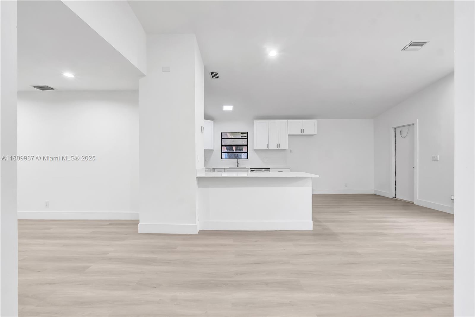 CARVER HEIGHTS - Residential
