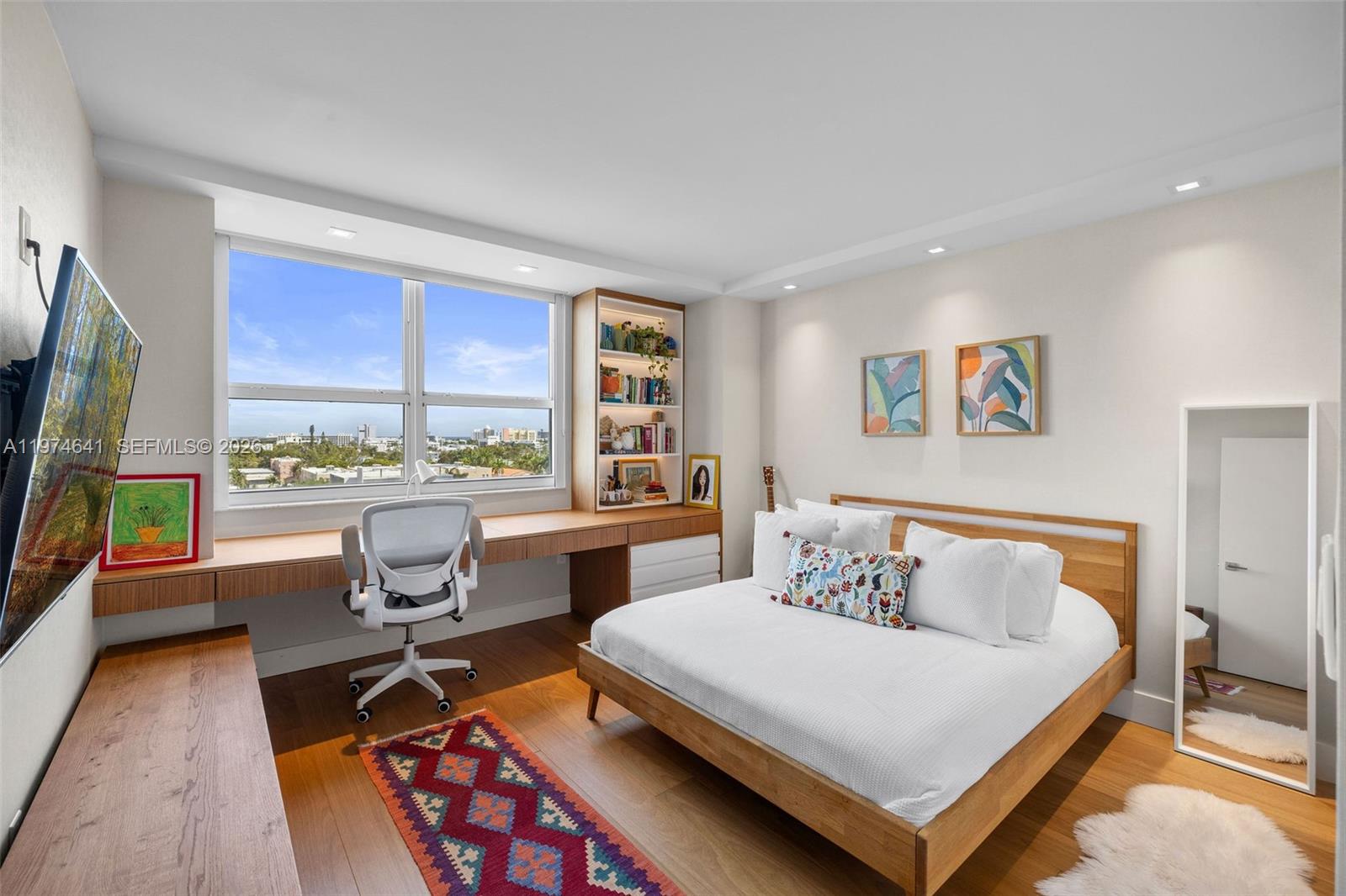 THE FLORIDIAN CONDO - Residential