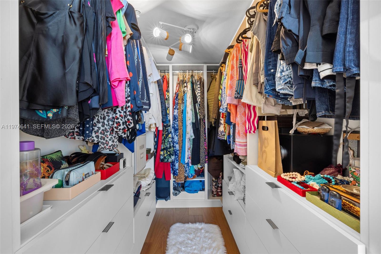 THE FLORIDIAN CONDO - Residential