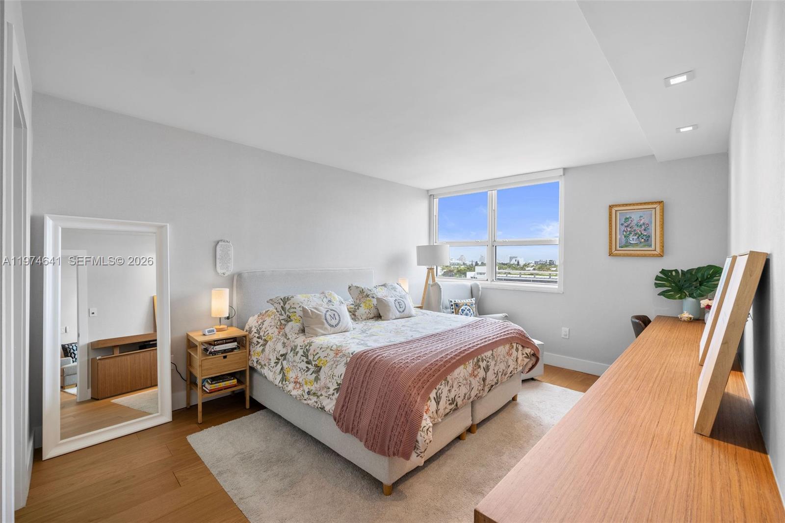 THE FLORIDIAN CONDO - Residential