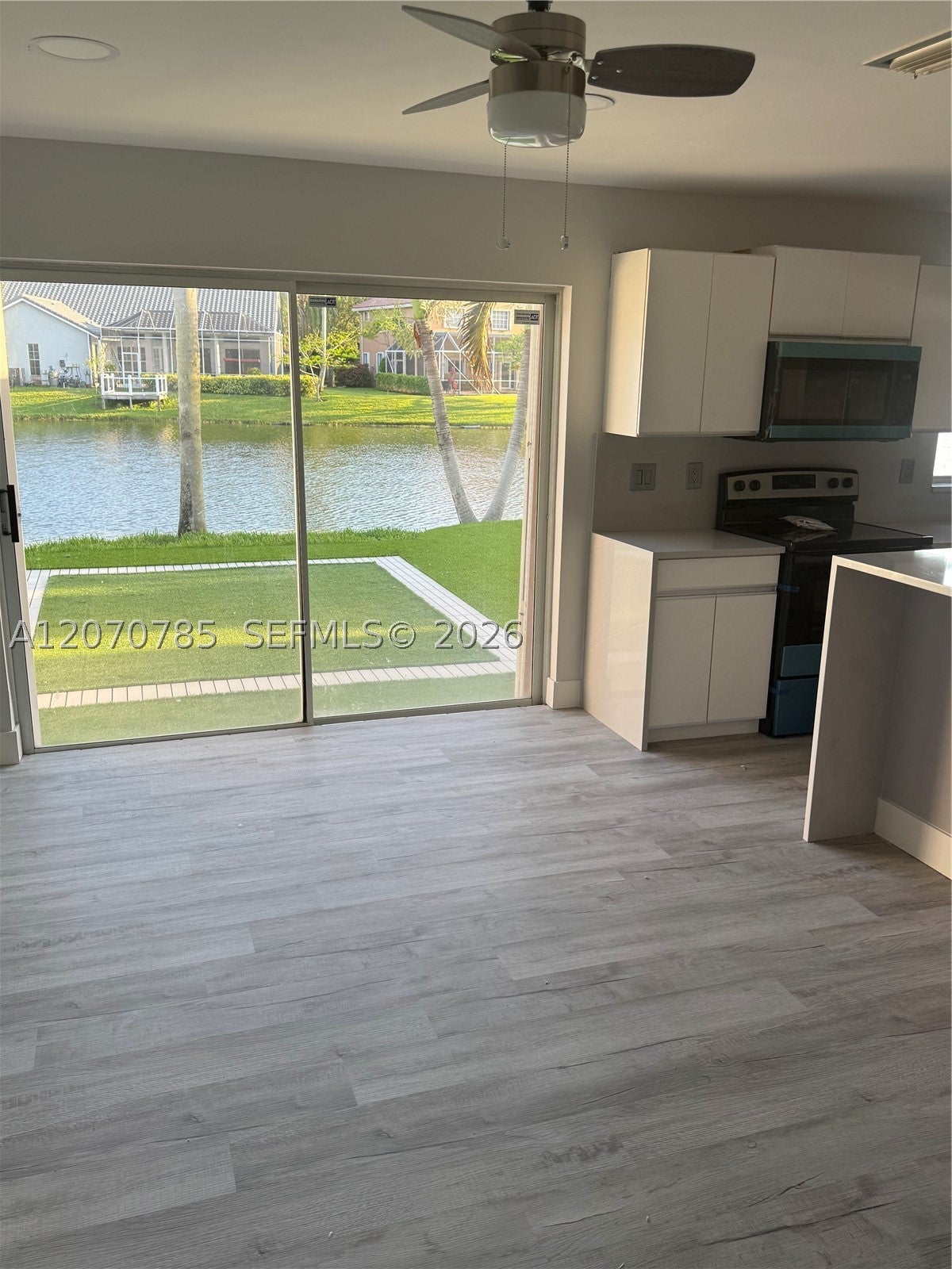 13950 Oak Ridge Dr, Davie FL 33325